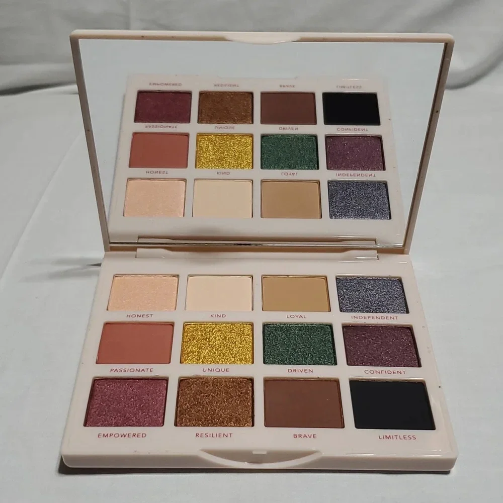 Persona identity two pallet new!